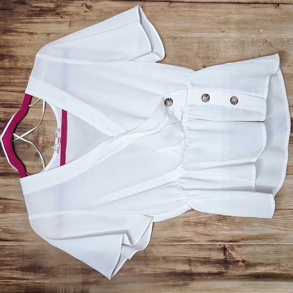 Pink ROSE SIZE SMALL WHITE V-NECK BLOUSE - Picture 1 of 4